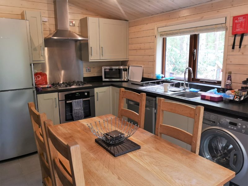 Kelling Heath 2 bedroom woodland lodge kitchen