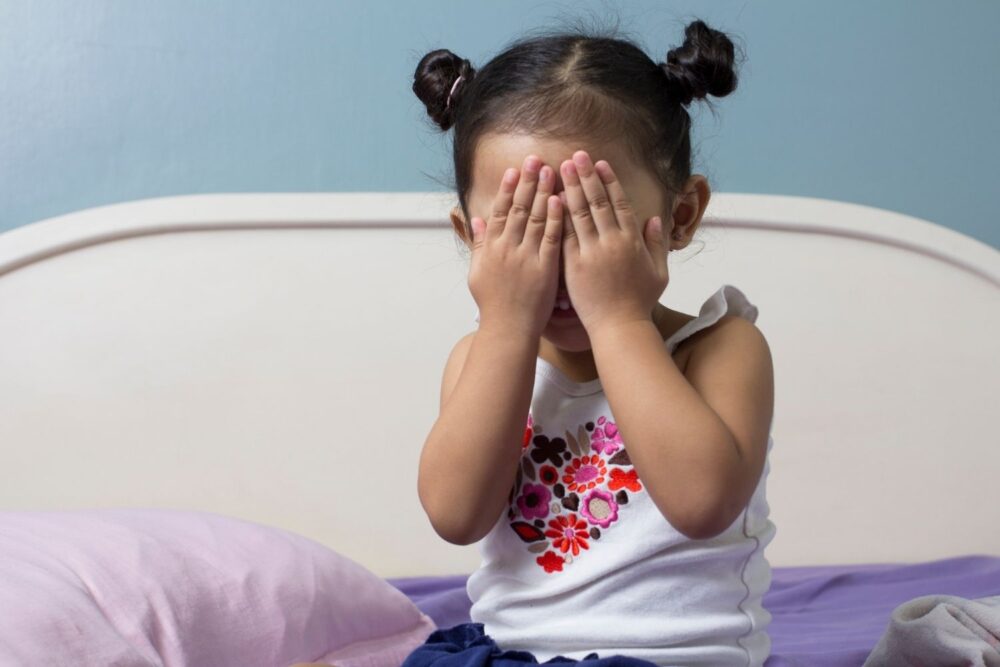 4 ways to stay calm during a toddler meltdown