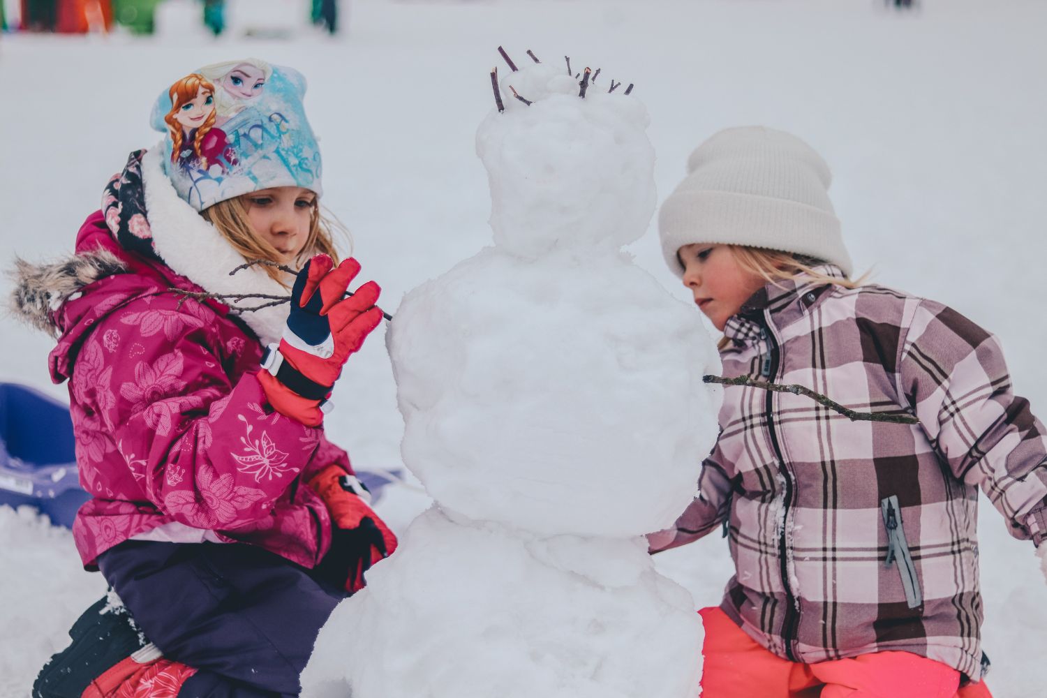 8 Ways to Keep Little Kids Warm this Winter
