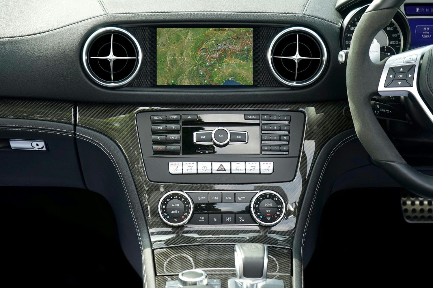 Black and Gray Car Stereo