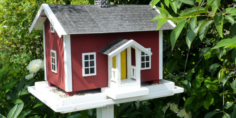 How To Create The Perfect Family Summer House