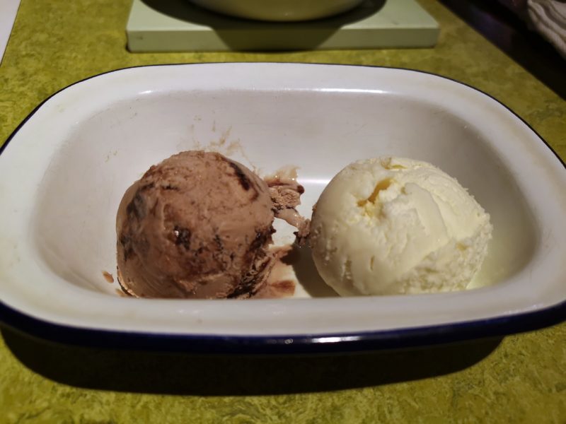 Turtle Bay Vanilla and Light Chocolate Ice Cream